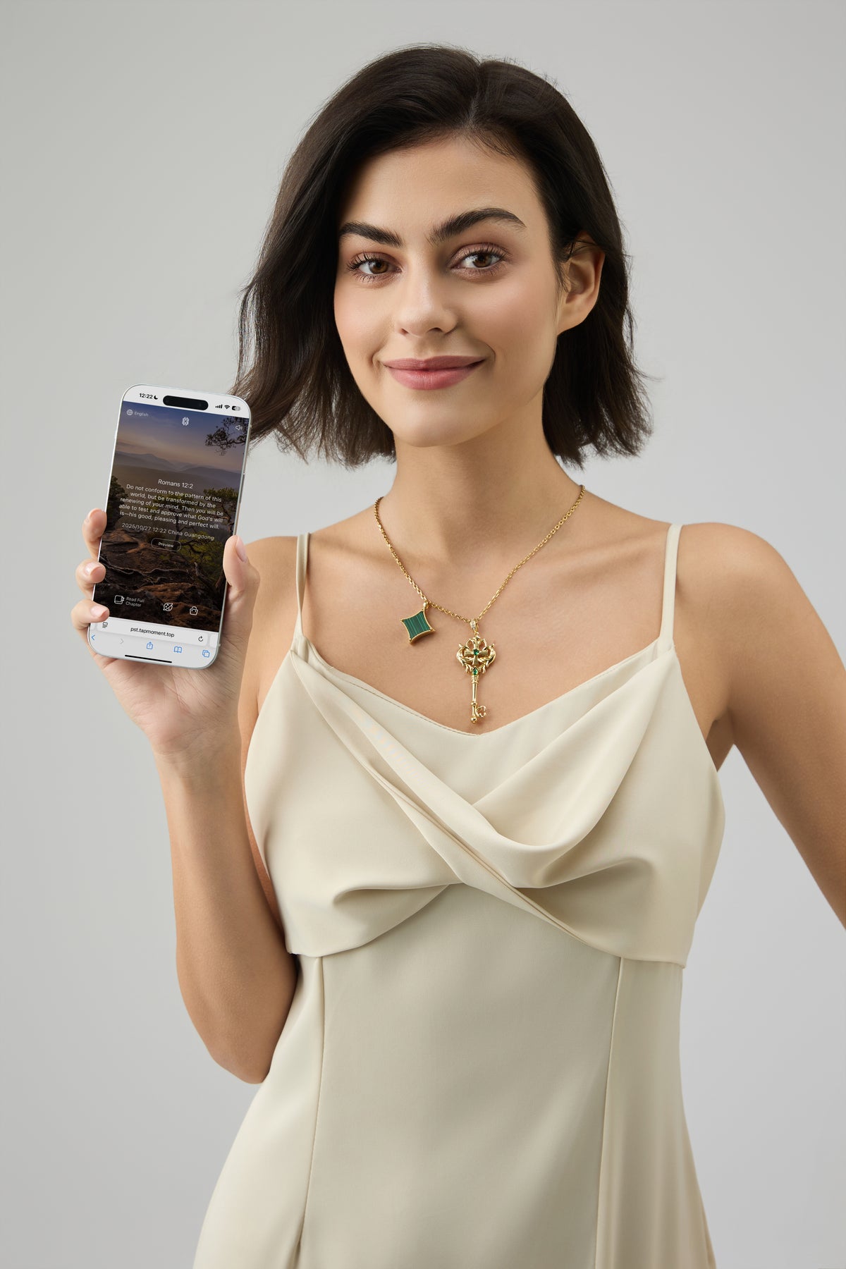 TAPMOMENT Faith Key NFC Necklace